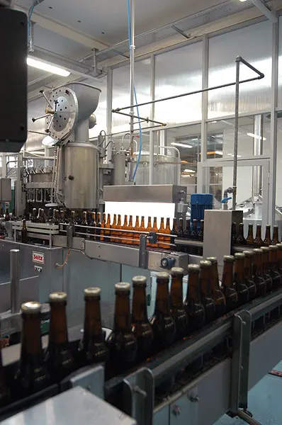 Turbinenbraeu_Abfuellung